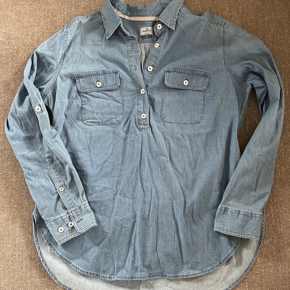🦋Cotton Blend Chambray Jean Top